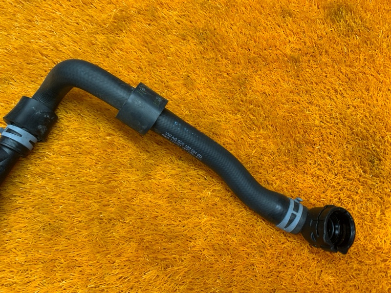 Патрубок системы охлаждения, 1400 рублей, Красноярск