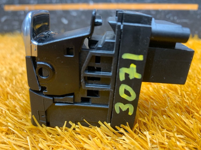 Кнопка стояночного тормоза, 300 рублей, Красноярск