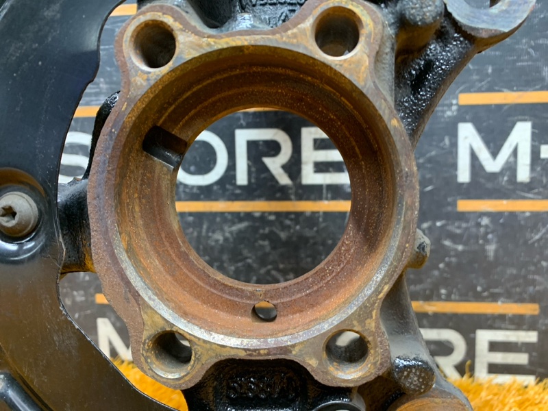 кулак поворотный, 1300 рублей, Красноярск