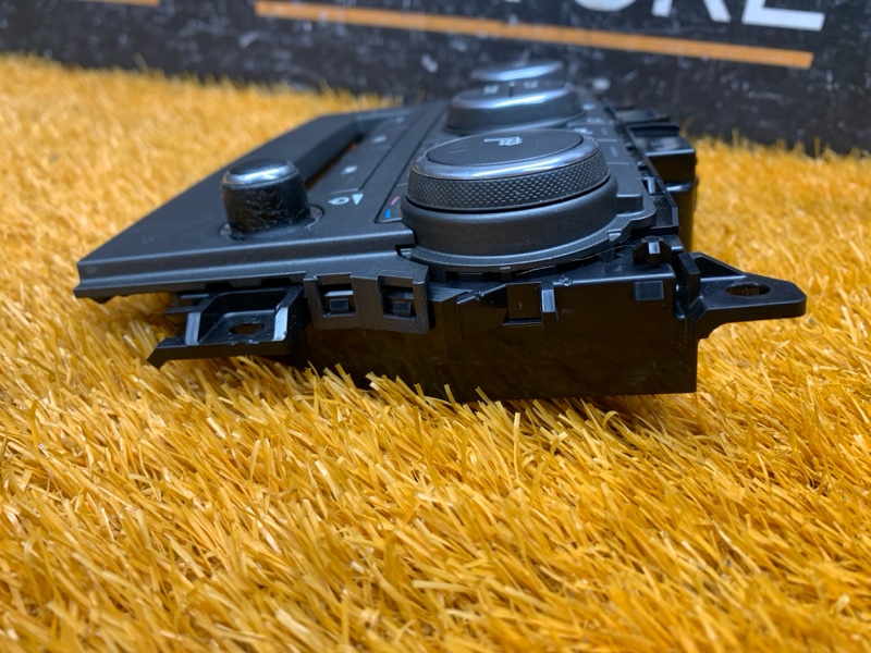 блок управления климат-контролем, 5310 рублей, Красноярск