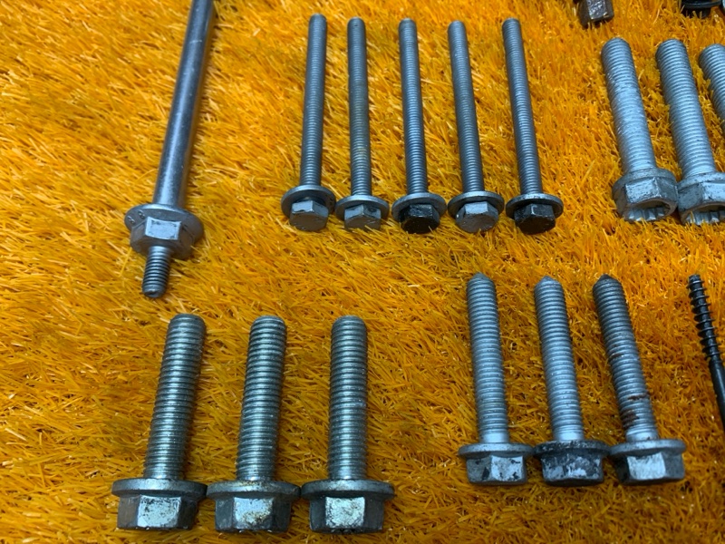 Болты и гайки ДВС, 1150 рублей, Красноярск