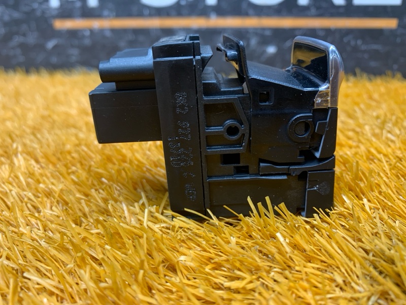 Кнопка стояночного тормоза, 300 рублей, Красноярск