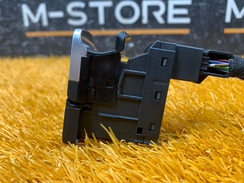 Кнопка стояночного тормоза, 2160 рублей, Красноярск