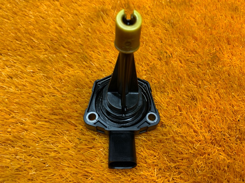 Датчик уровня масла, 2700 рублей, Красноярск