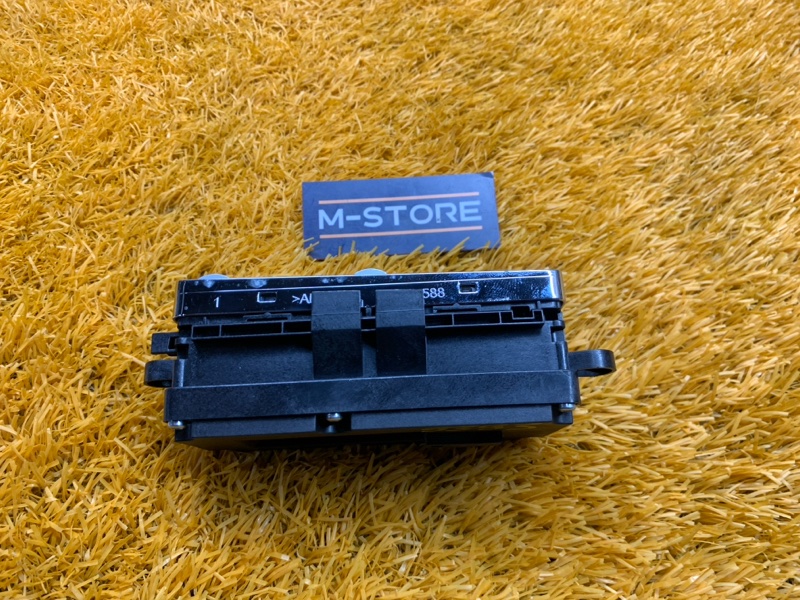 Блок управления стеклоподъемниками, 1000 рублей, Красноярск