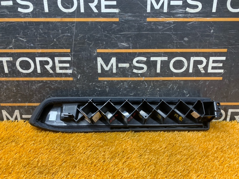 Подлокотник двери, 750 рублей, Красноярск