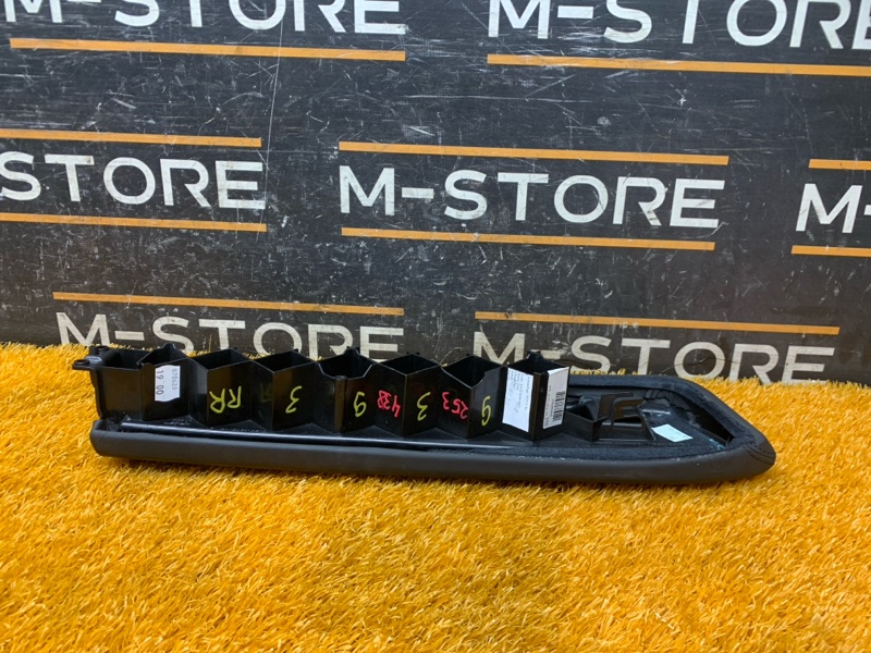 Подлокотник двери, 750 рублей, Красноярск