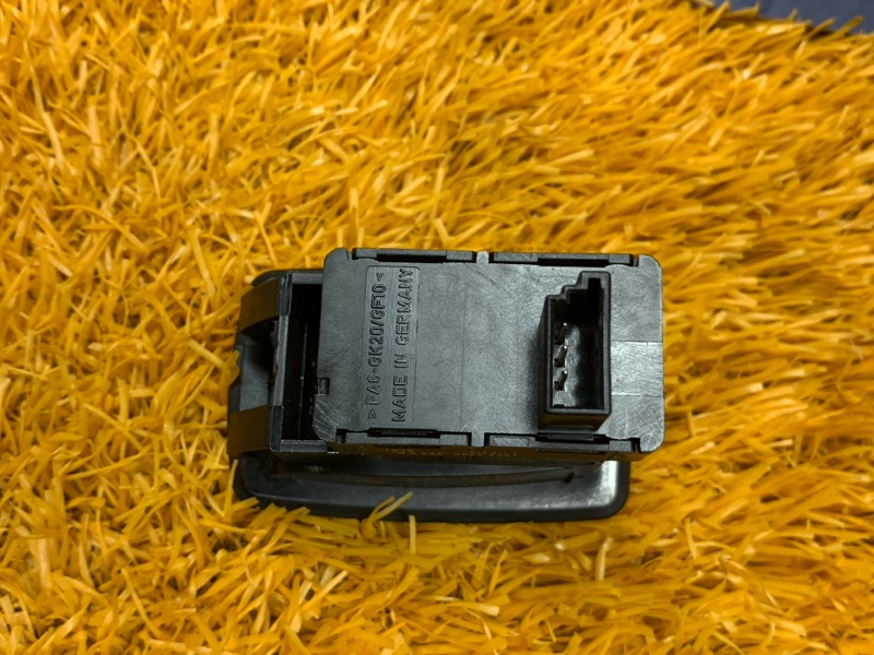 кнопка стеклоподъемника, 300 рублей, Красноярск