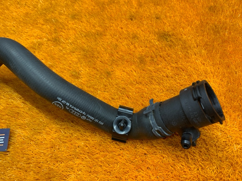 Патрубок радиатора нижний, 1300 рублей, Красноярск