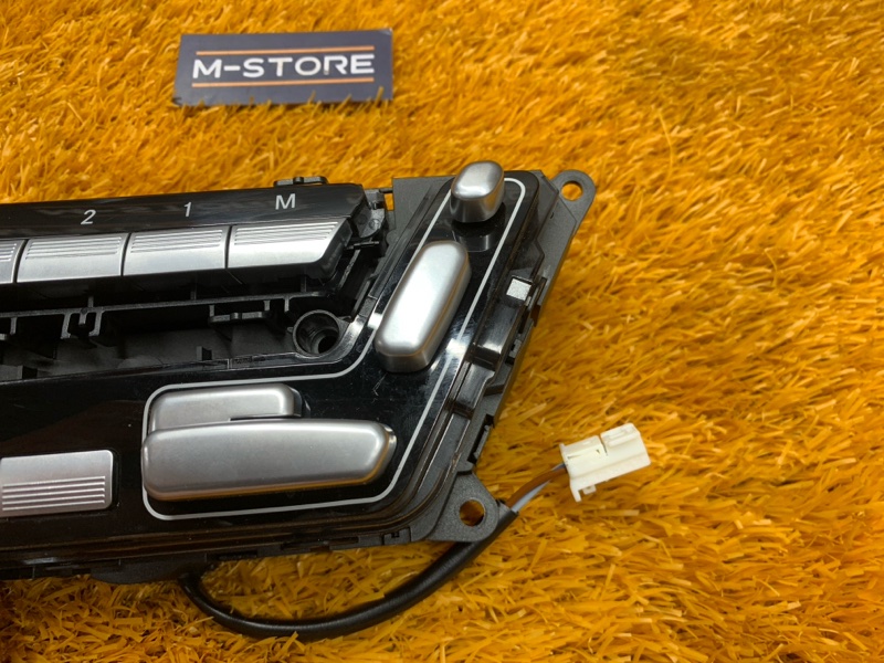 блок управления сиденьем, 2000 рублей, Красноярск