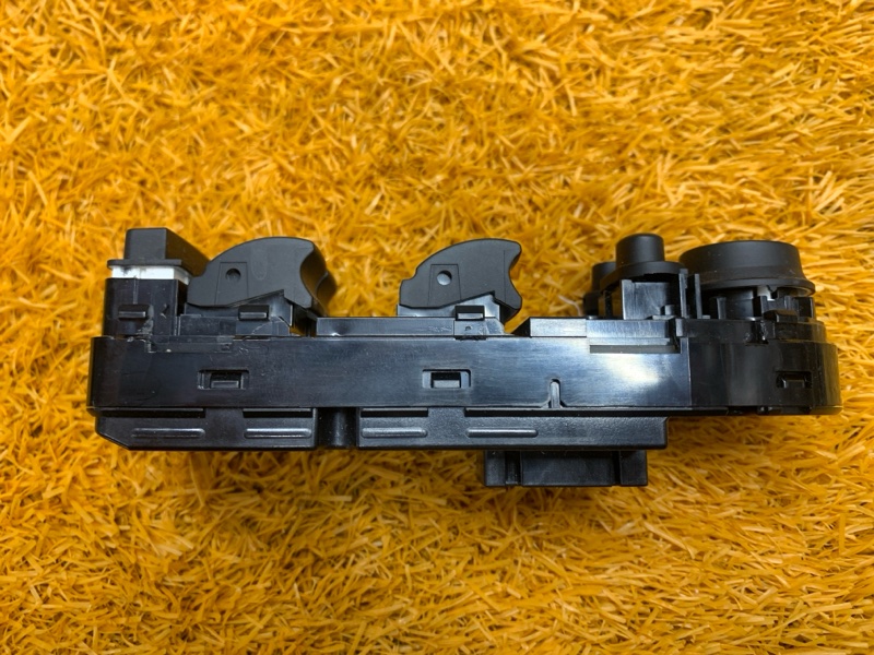 Блок управления стеклоподъемниками, 1780 рублей, Красноярск