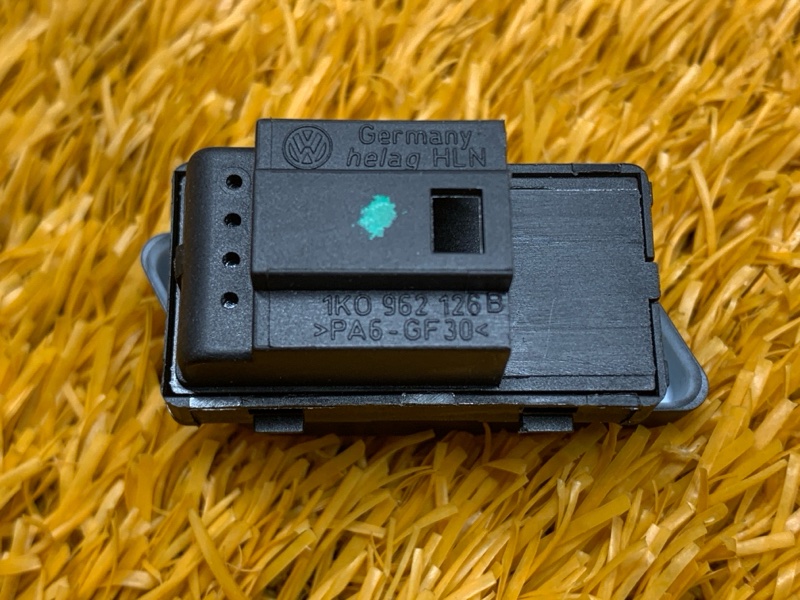 Кнопка центрального замка, 270 рублей, Красноярск