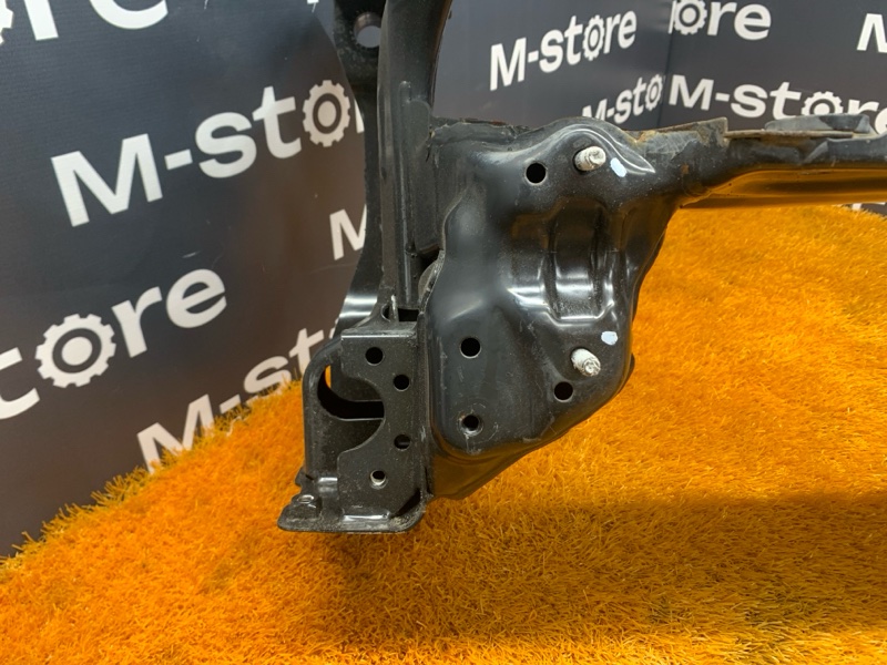 Балка поперечная (подрамник), 4870 рублей, Красноярск