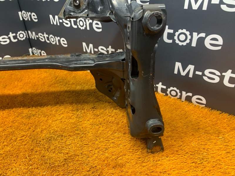 Балка поперечная (подрамник), 4870 рублей, Красноярск