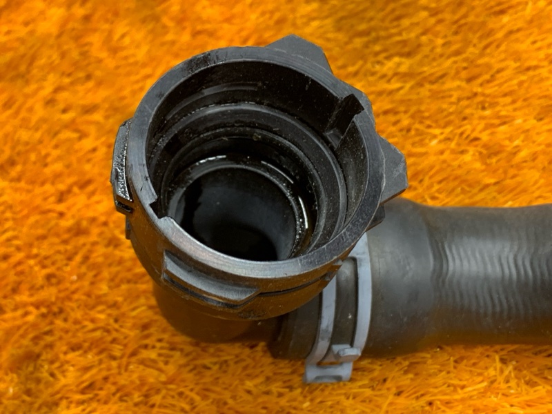 Патрубок системы охлаждения, 4300 рублей, Красноярск