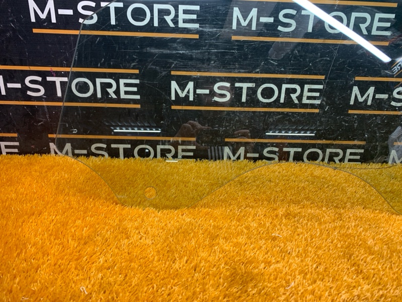 Стекло боковое, 1300 рублей, Красноярск