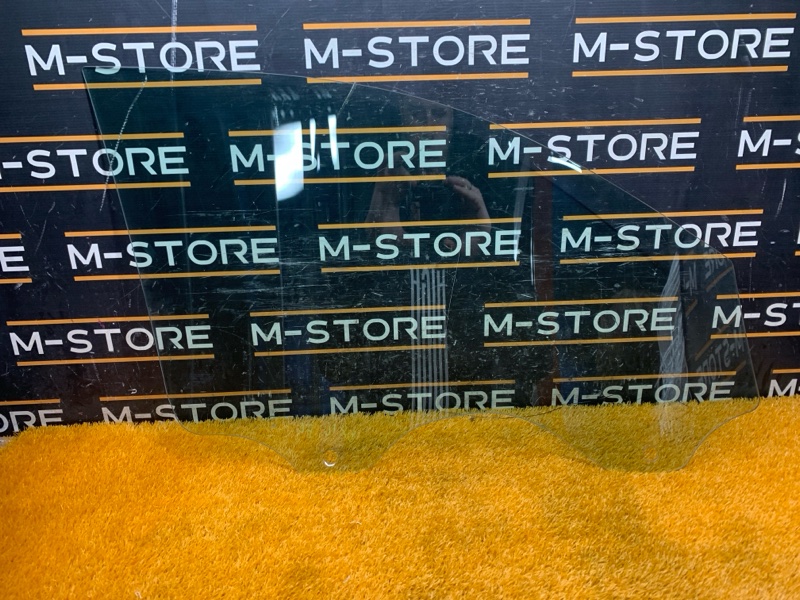 Стекло боковое, 1300 рублей, Красноярск