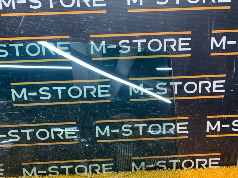 Стекло боковое, 300 рублей, Красноярск