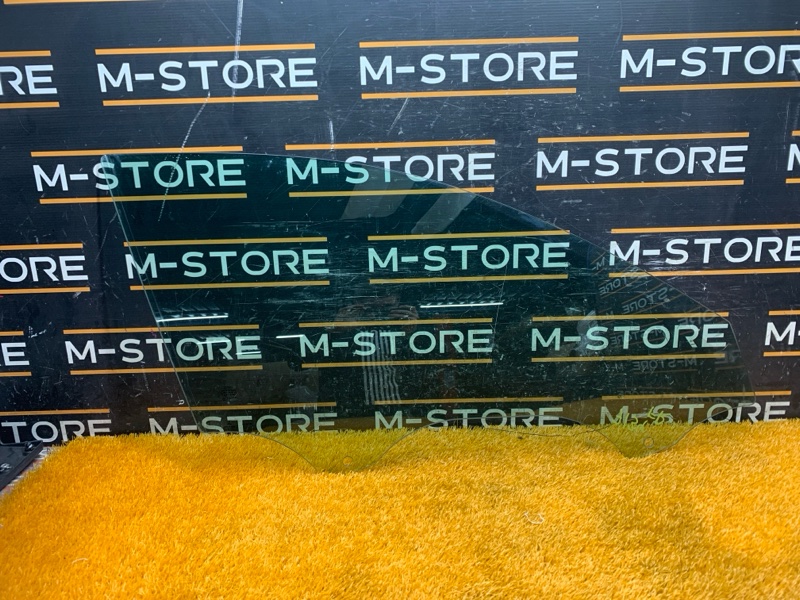 Стекло боковое, 4750 рублей, Красноярск