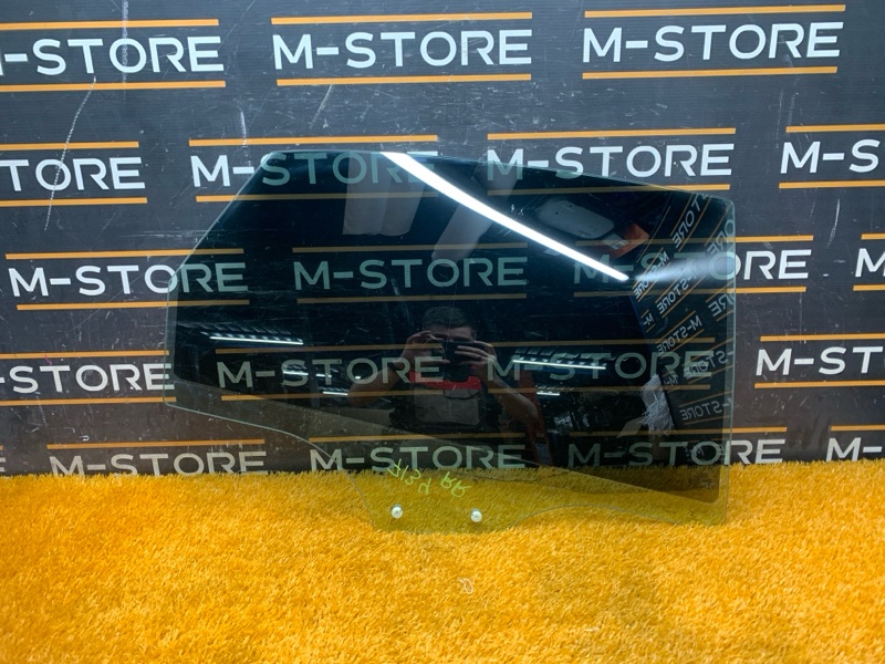 Стекло боковое, 3800 рублей, Красноярск