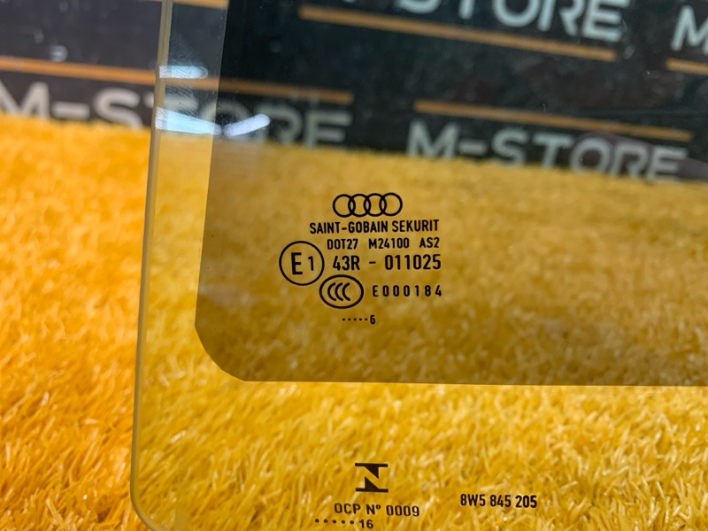 Стекло боковое, 3330 рублей, Красноярск