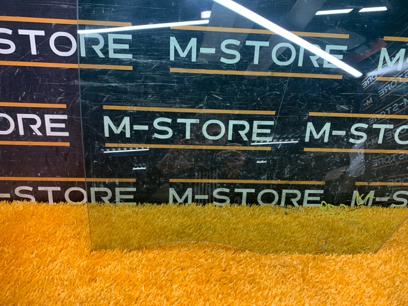 Стекло боковое, 5150 рублей, Красноярск