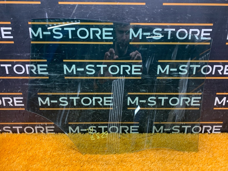 Стекло боковое, 5150 рублей, Красноярск