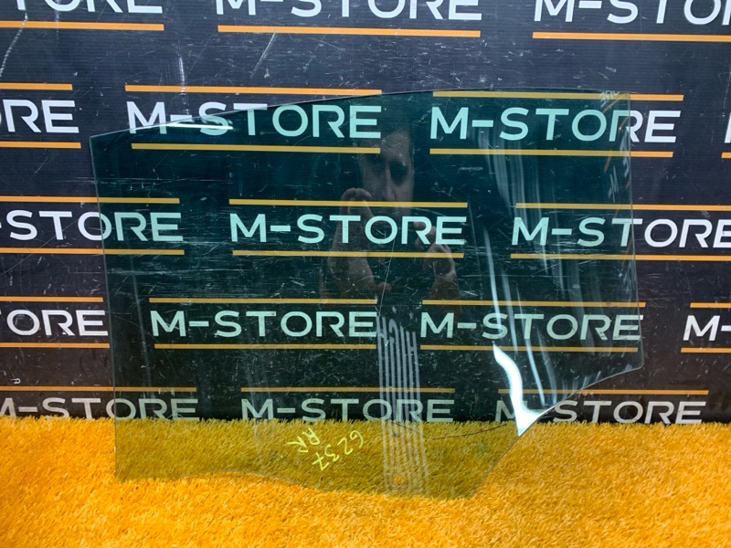 Стекло боковое, 5150 рублей, Красноярск