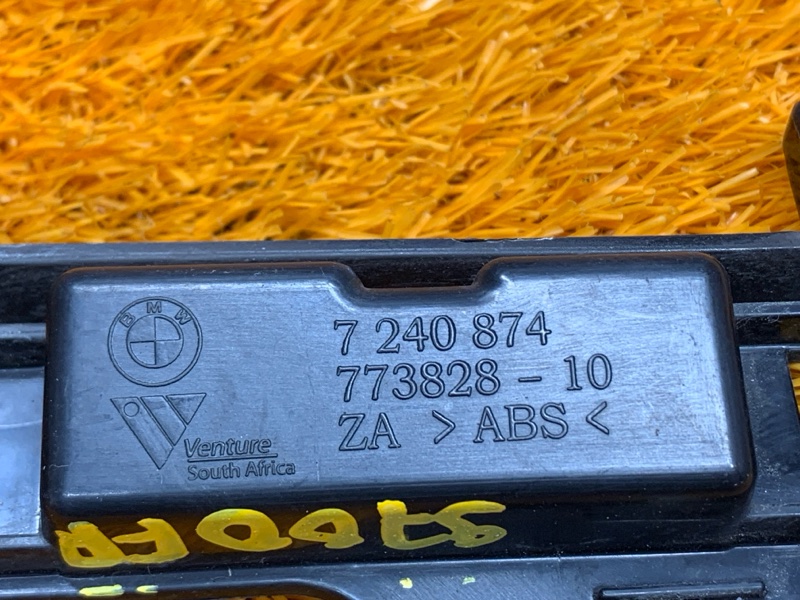 кронштейн порога, 400 рублей, Красноярск