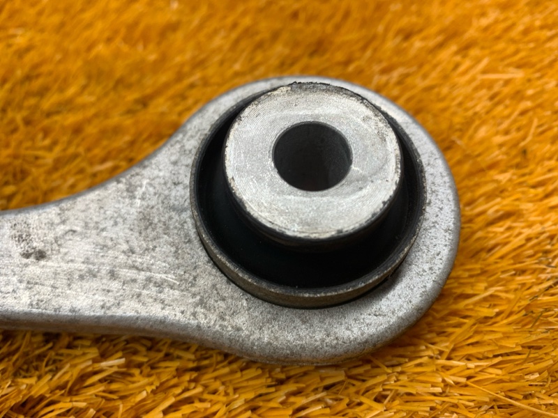 Рычаг подвески нижний, 1600 рублей, Красноярск