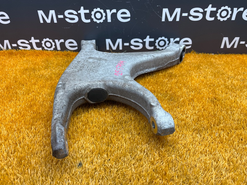 Рычаг подвески нижний, 500 рублей, Красноярск