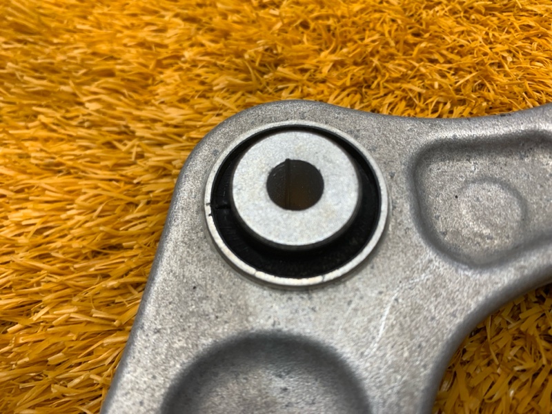 Рычаг подвески верхний, 2200 рублей, Красноярск