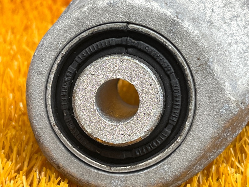 Рычаг подвески верхний, 400 рублей, Красноярск