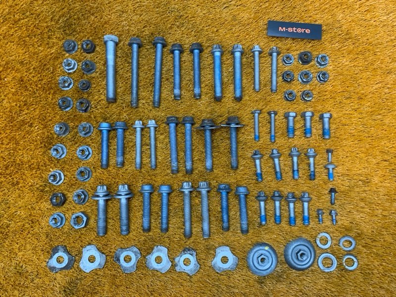 Болты и гайки задней подвески, 800 рублей, Красноярск