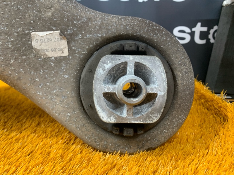 Балка поперечная (подрамник), 1700 рублей, Красноярск