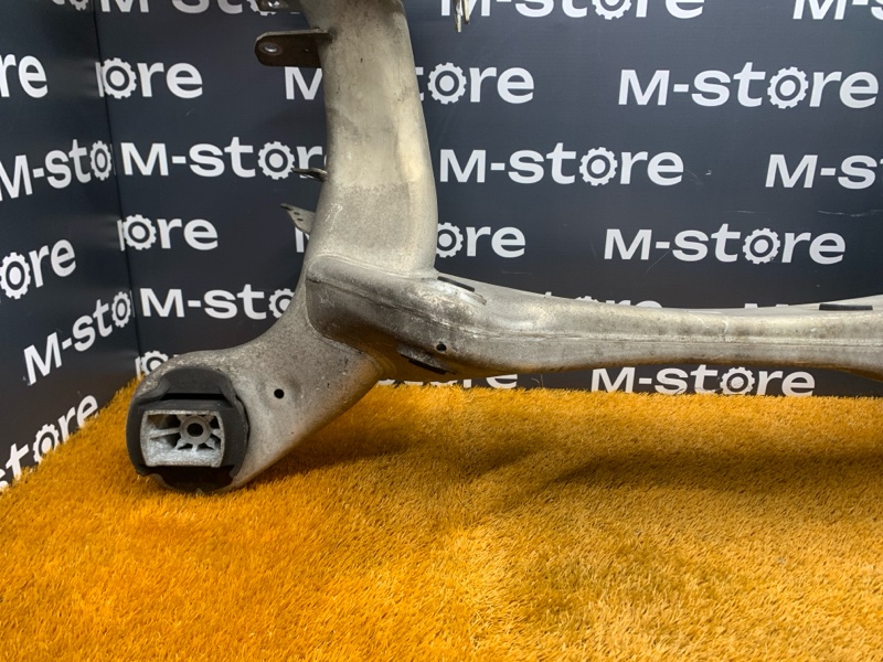 Балка поперечная (подрамник), 1700 рублей, Красноярск