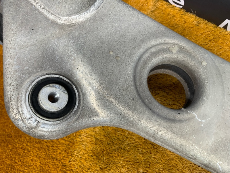 Балка поперечная (подрамник), 1700 рублей, Красноярск