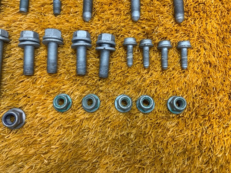 Болты и гайки задней подвески, 1240 рублей, Красноярск