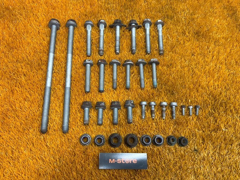 Болты и гайки задней подвески, 700 рублей, Красноярск