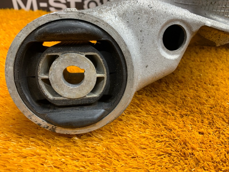 Балка поперечная (подрамник), 4430 рублей, Красноярск