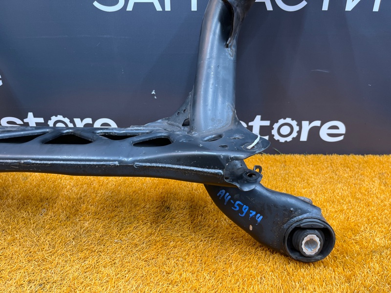 Балка поперечная (подрамник), 1850 рублей, Красноярск