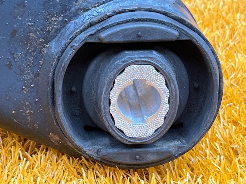 Балка поперечная (подрамник), 1850 рублей, Красноярск