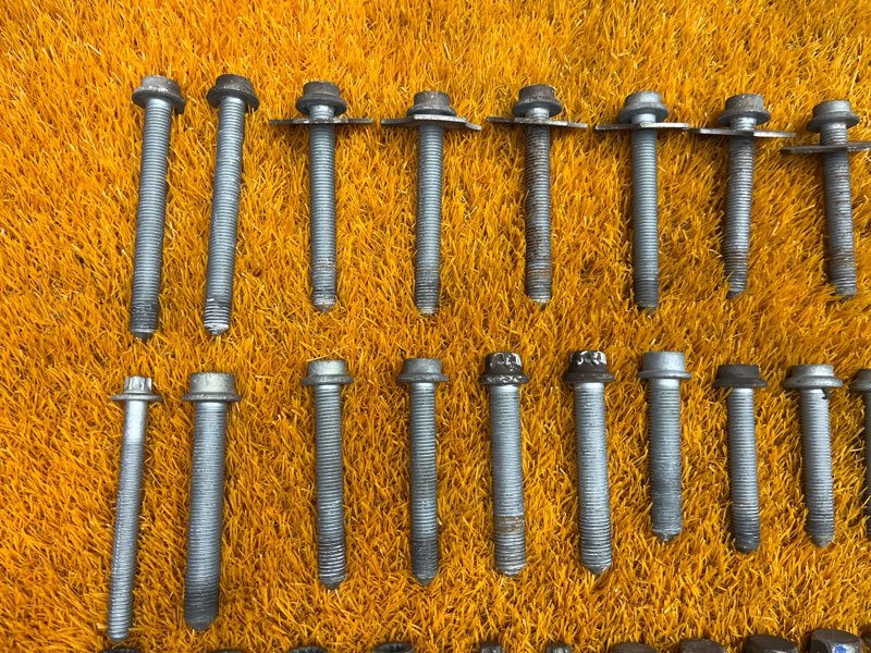 Болты и гайки задней подвески, 750 рублей, Красноярск