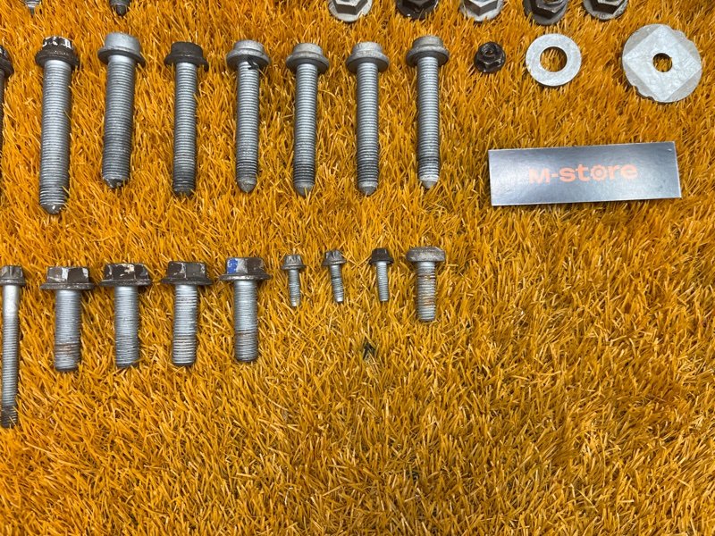 Болты и гайки задней подвески, 750 рублей, Красноярск