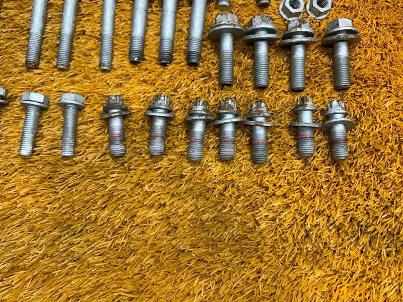 Болты и гайки задней подвески, 830 рублей, Красноярск