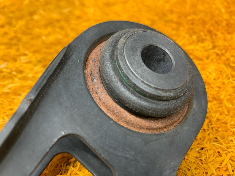 Рычаг подвески верхний, 1000 рублей, Красноярск