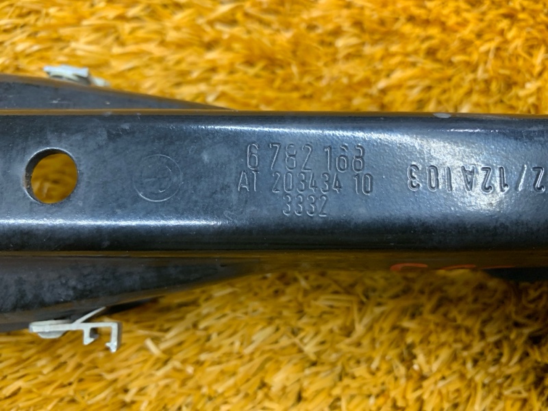 Рычаг подвески верхний, 1000 рублей, Красноярск