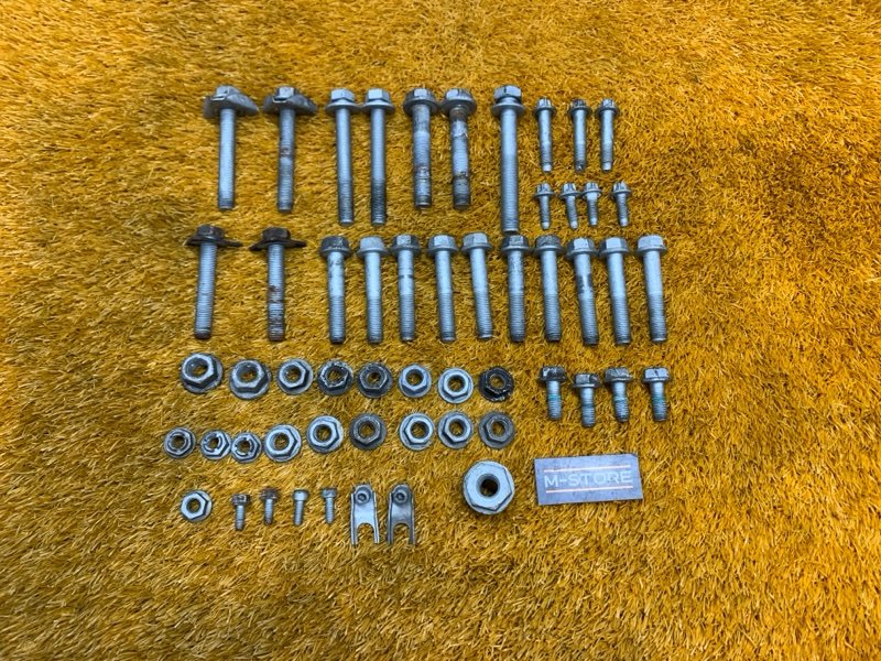 болт подвески, 830 рублей, Красноярск