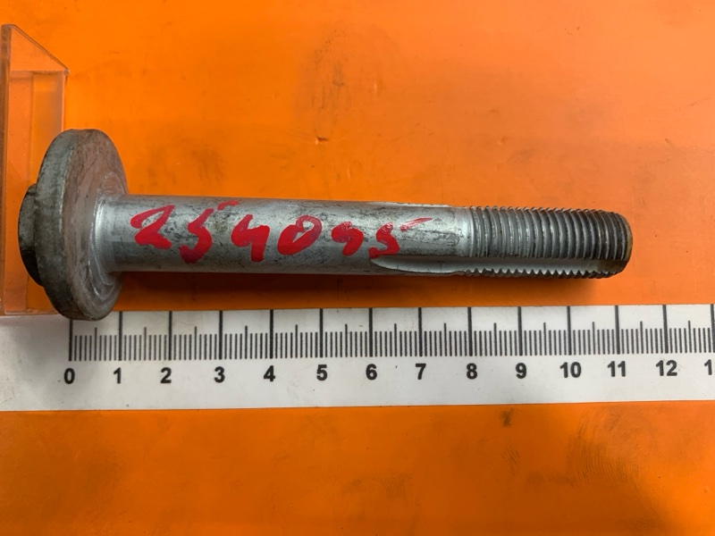 Болт развальный, 540 рублей, Красноярск