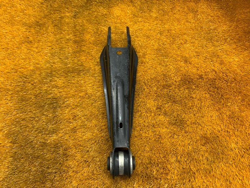 Рычаг подвески нижний, 900 рублей, Красноярск